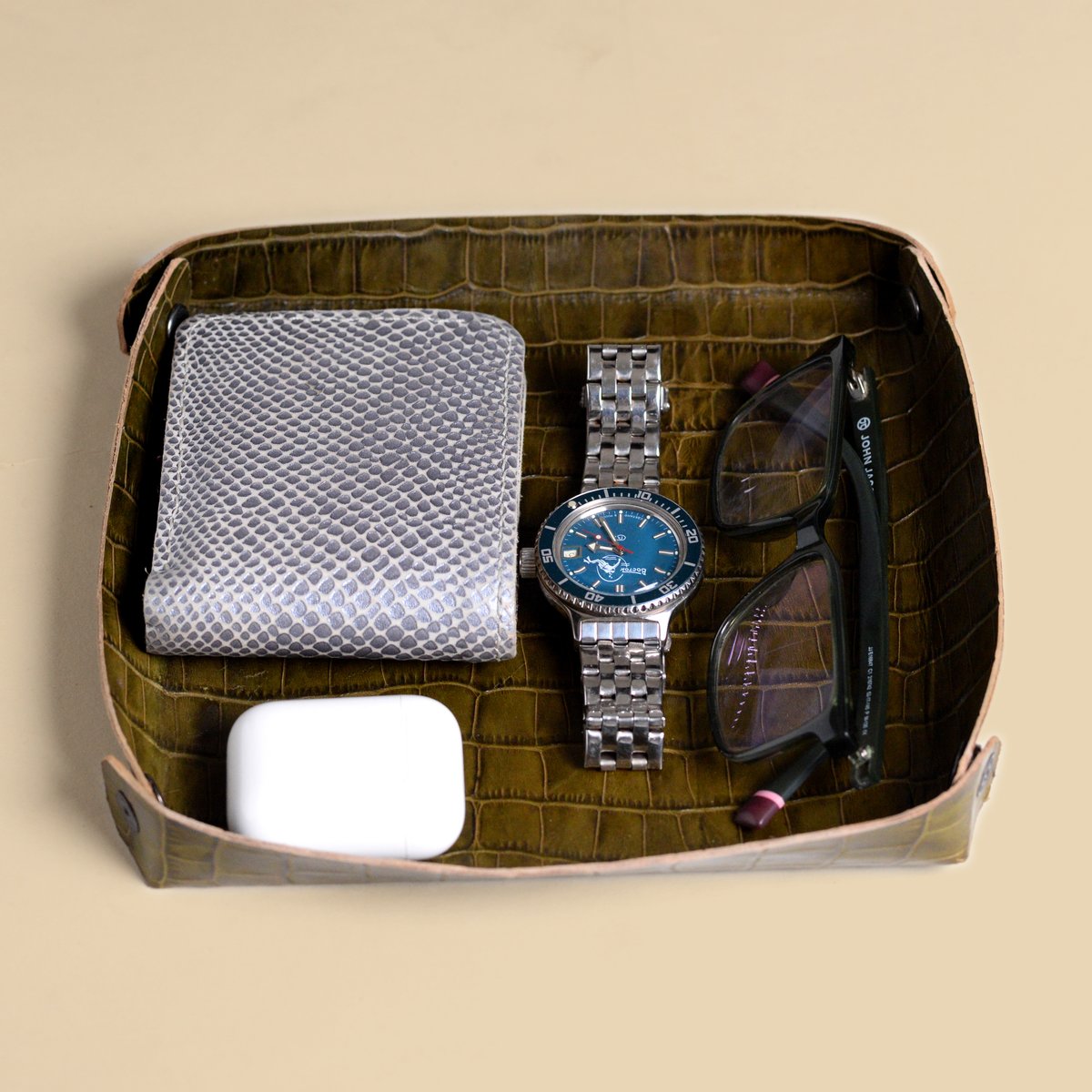 The Bedside Tray
