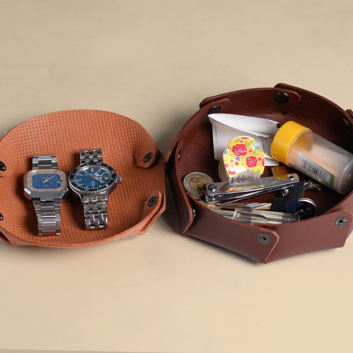 Brown Round Tray